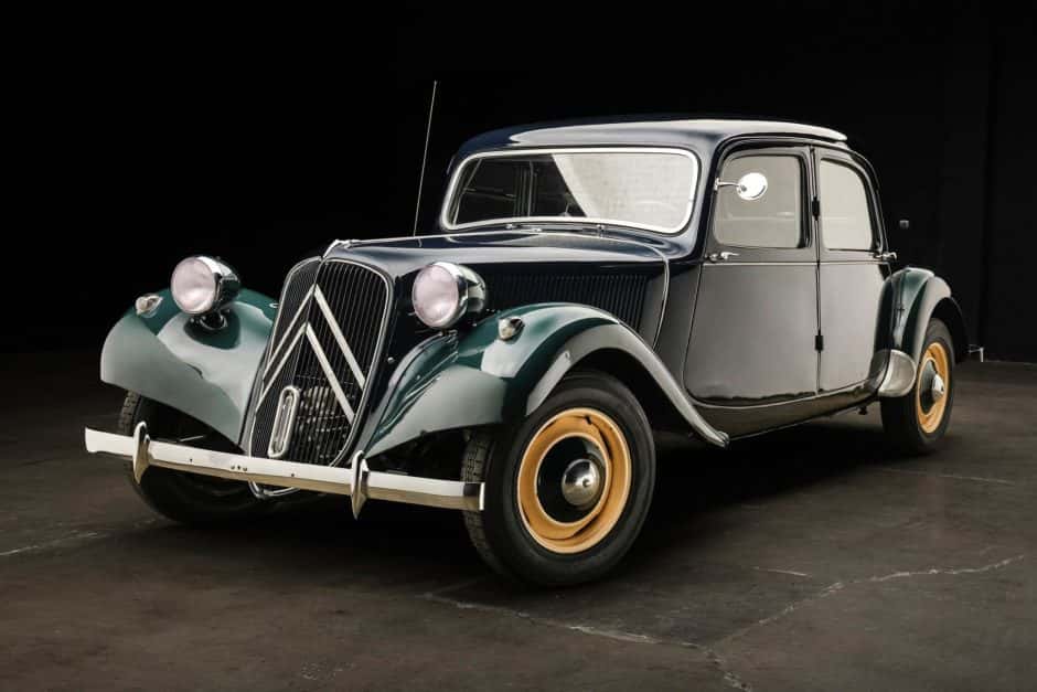 1953 Citroen Traction Avant sold for $20,351