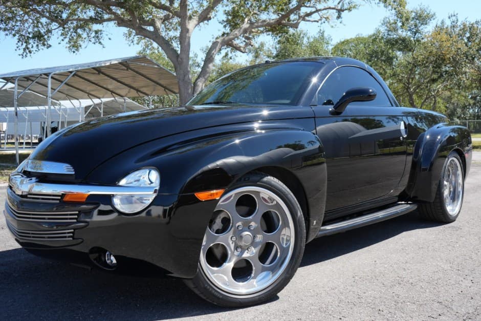 2006 Chevrolet SSR sold for $25,499
