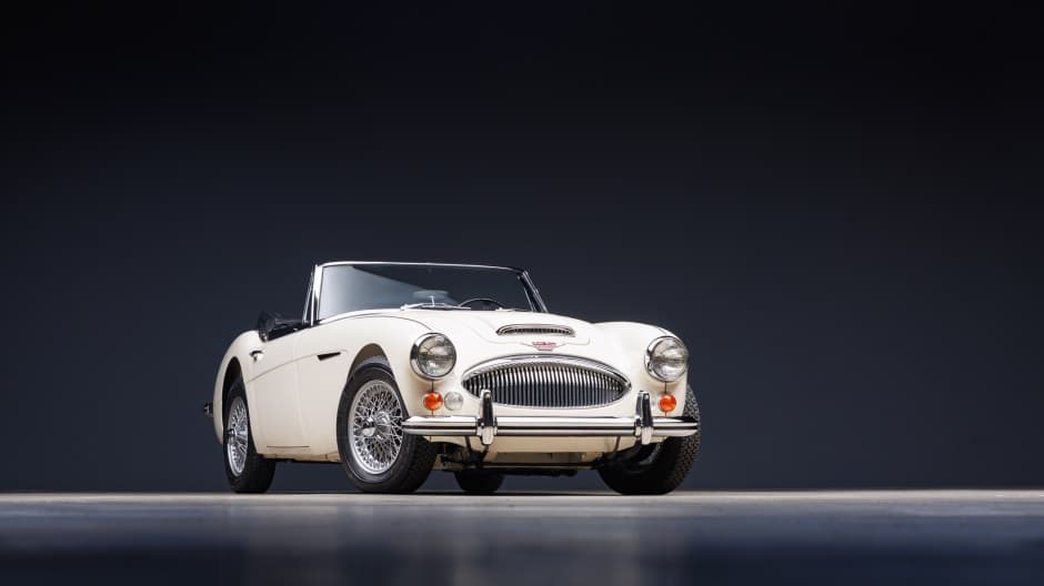 1967 Austin-Healey 3000 sold for $74,000