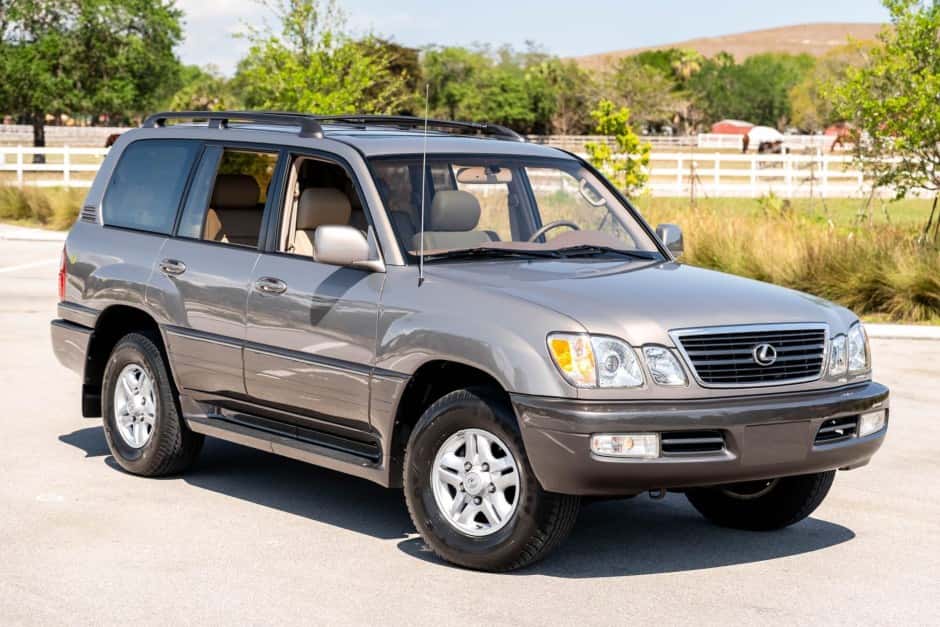 1998 Lexus LX470 sold for $37,500