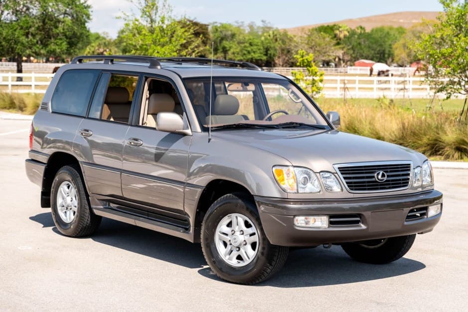 1998 Lexus LX470 sold for $37,500