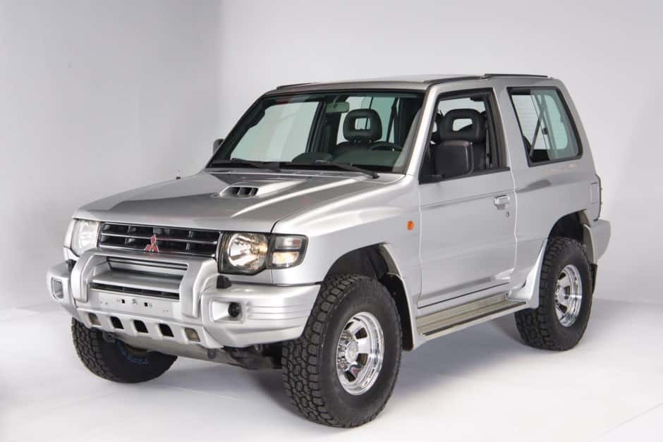 1998 Mitsubishi Pajero & Montero sold for $19,500