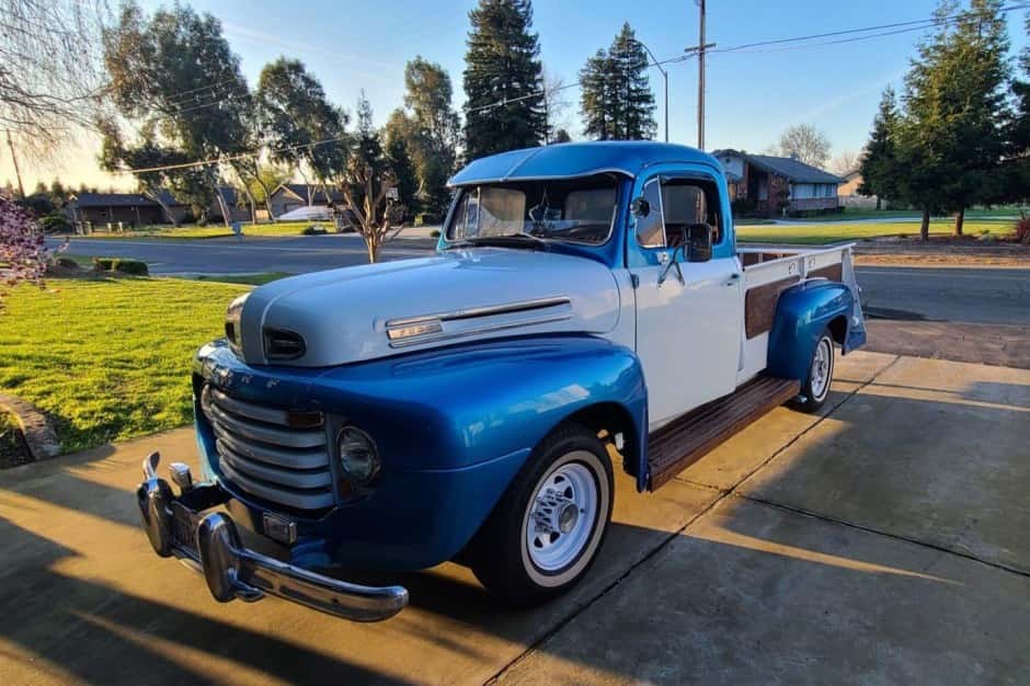 1952 Ford F-Series 1948-1952 sold for $8,000