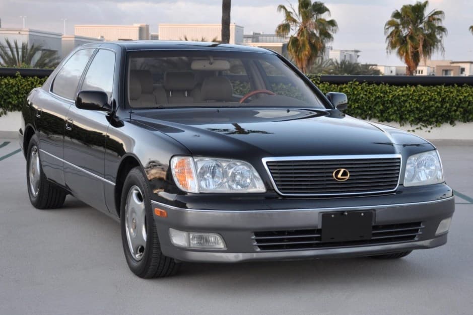 1999 Lexus LS Sedan sold for $16,200