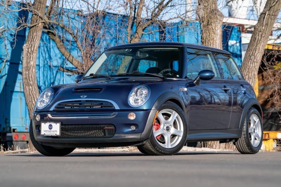 2006 Mini R53 Cooper S sold for $10,750