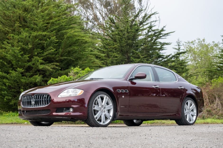 2009 Maserati Quattroporte sold for $19,100