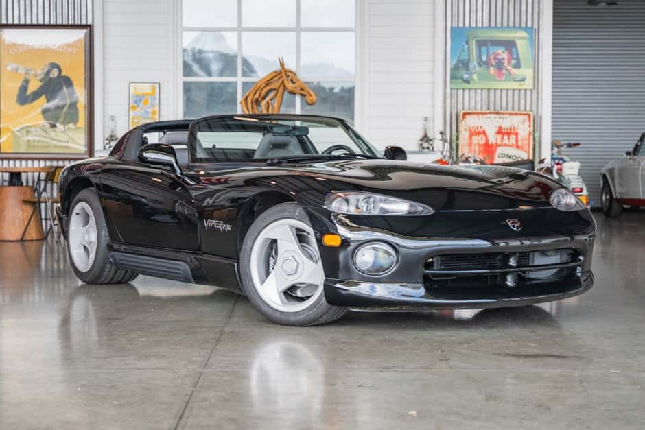 1993 Dodge Viper SR I (1992-1995) sold for $53,525