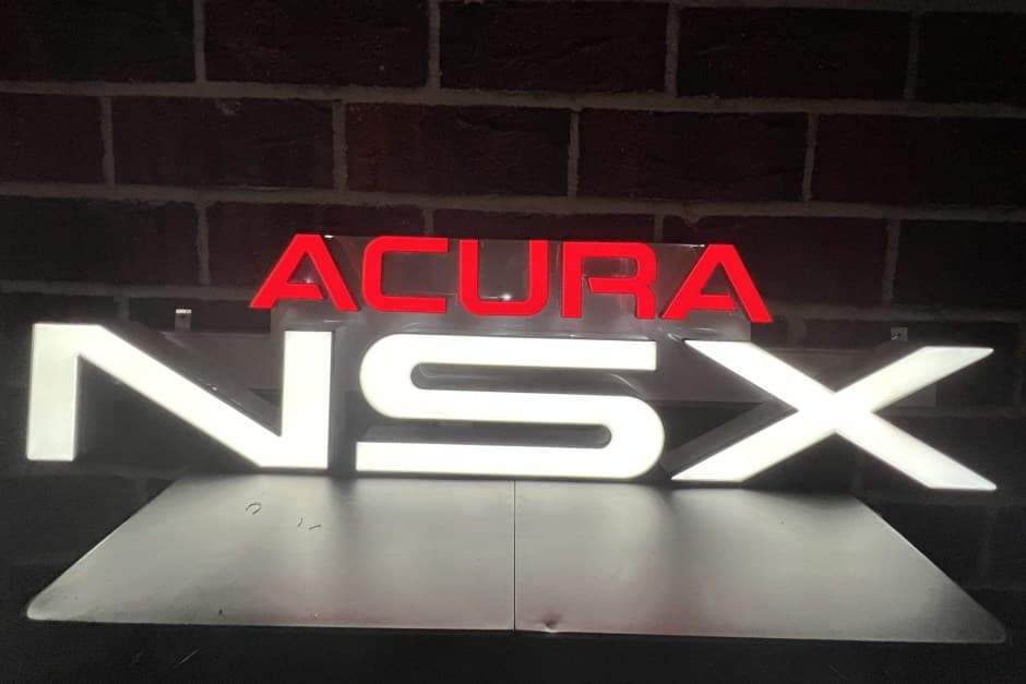 0 Acura NSX NA1 sold for $3,900