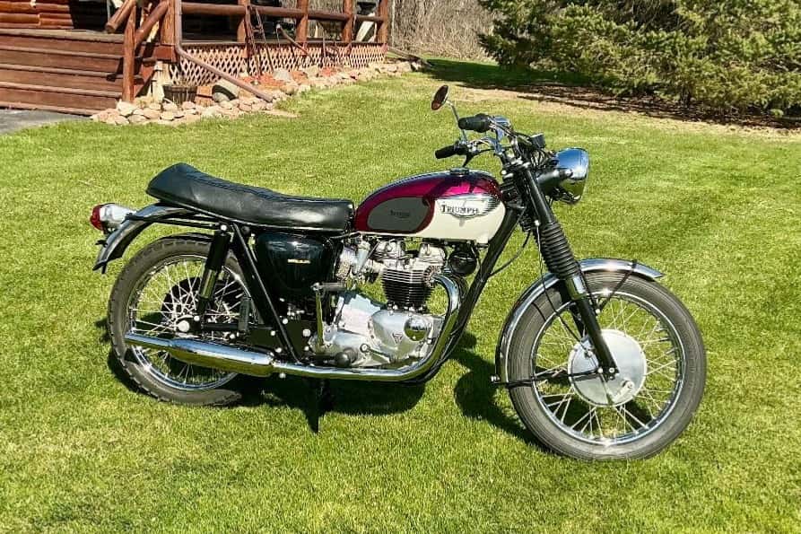 1967 Triumph Bonneville T120 sold for $7,250