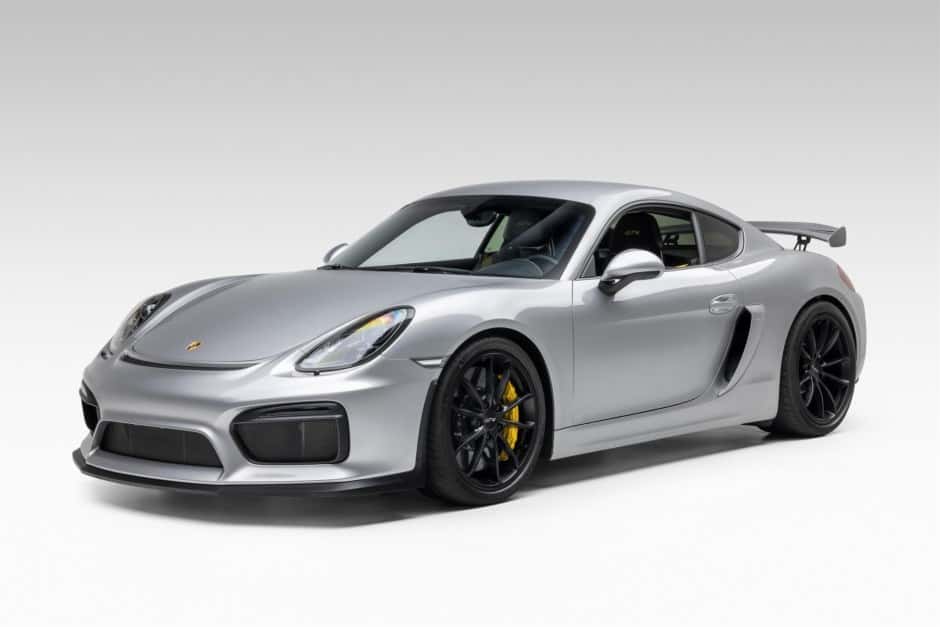 2016 Porsche Cayman GT4 sold for $101,000