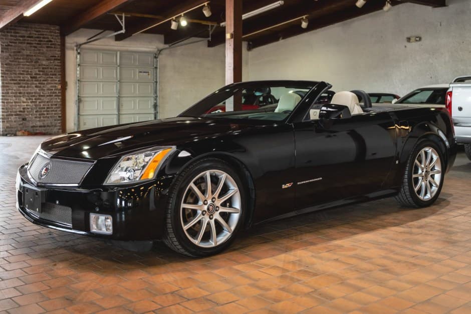 2006 Cadillac XLR sold for $30,250