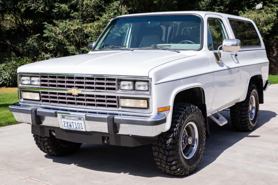 1991 Chevrolet K5 Blazer 1973-1991 sold for $25,500