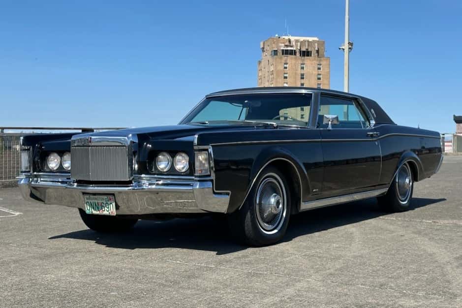 1969 Lincoln Continental Mark III (1969-1971) sold for $12,750