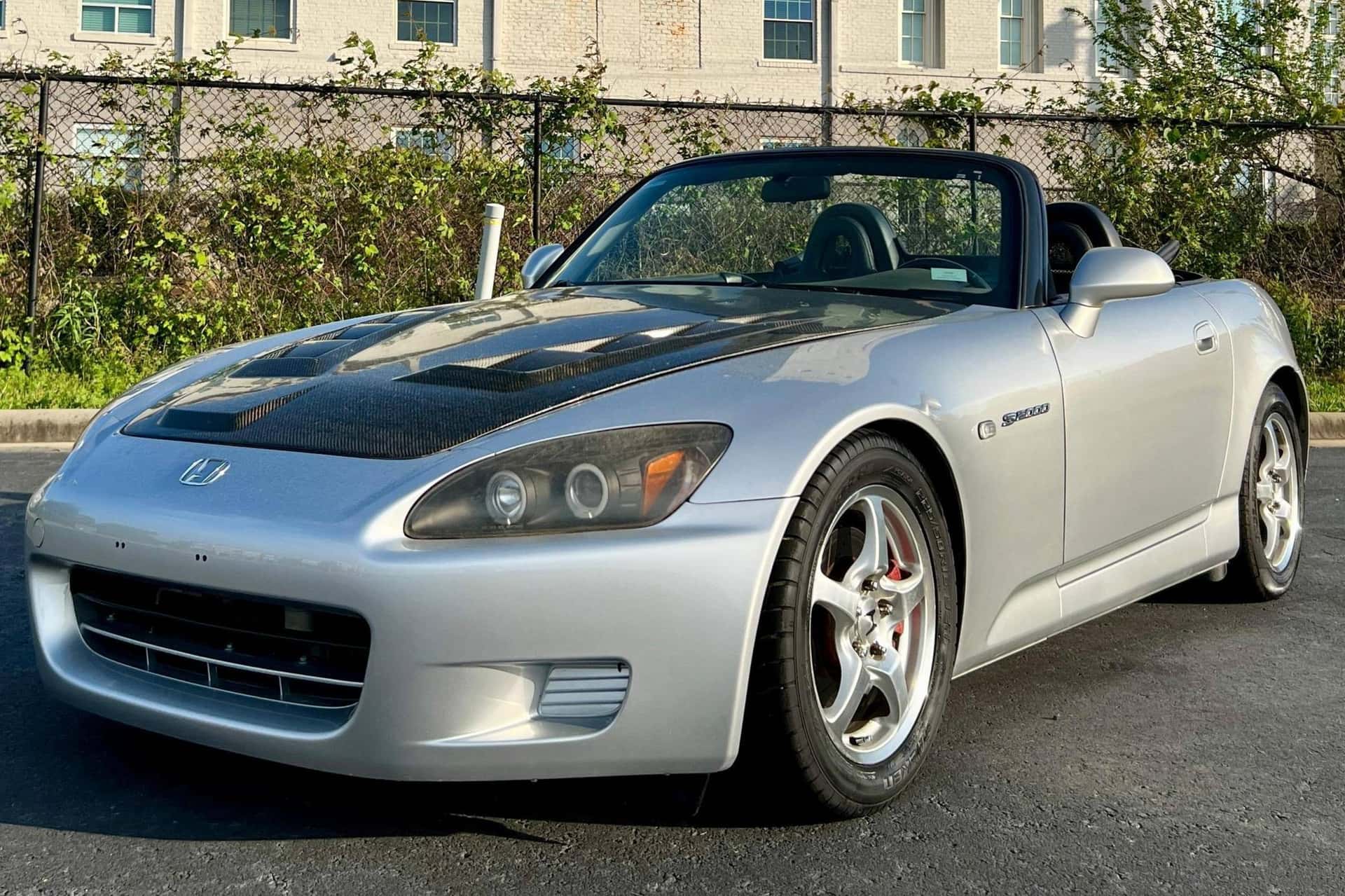 2002 Honda S2000 sold for $14,000