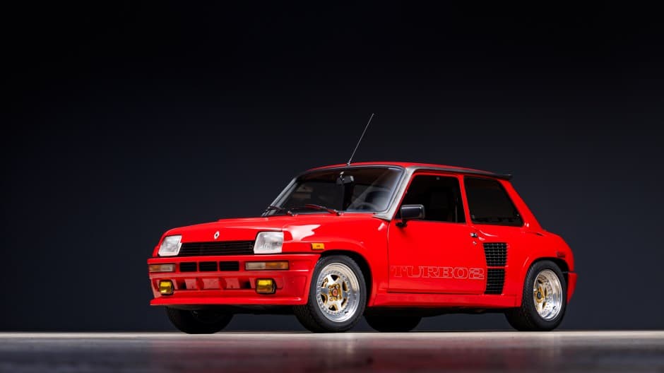 1985 Renault R5 Turbo sold for $90,555
