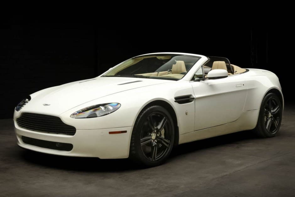 2009 Aston Martin V8 Vantage (2006+) sold for $36,500