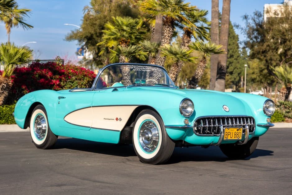 1957 Chevrolet Corvette C1 sold for $128,000
