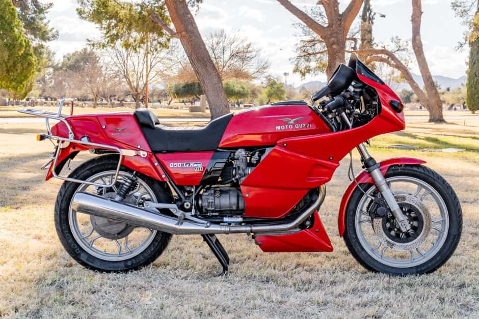1984 Moto Guzzi Le Mans sold for $4,577