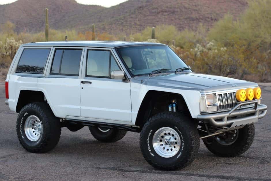 1995 Jeep XJ Cherokee sold for $13,750