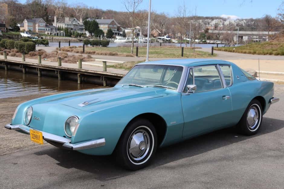 1963 Studebaker Avanti sold for $40,500