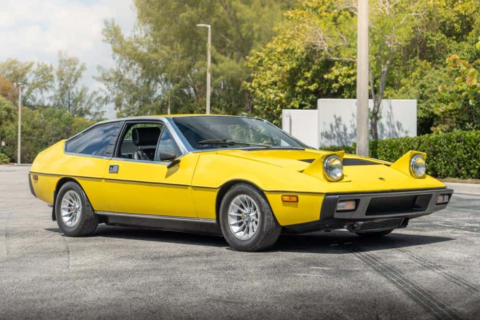 1977 Lotus sold for $11,000