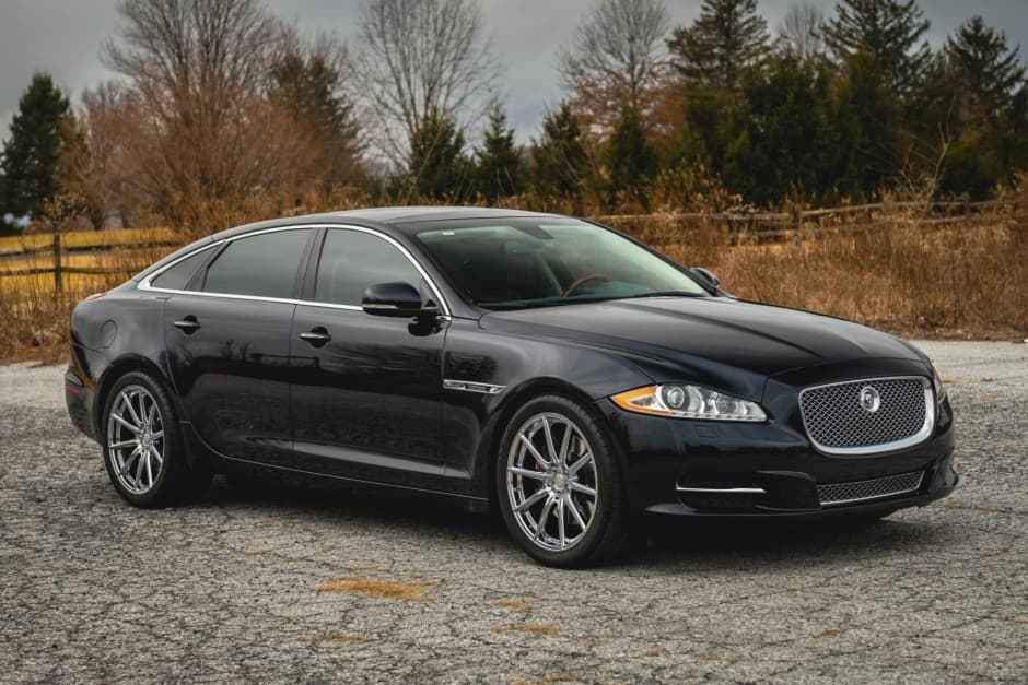 2012 Jaguar X351 XJ (2010-2019) sold for $13,750