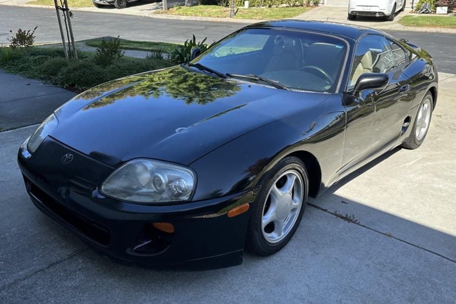 1993 Toyota Supra A80 (1993-2002) sold for $55,193