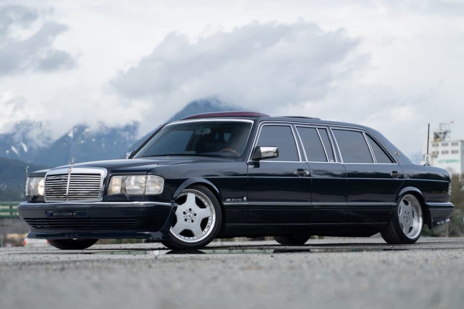 1989 Mercedes-Benz W126 S-Class sold for $45,007