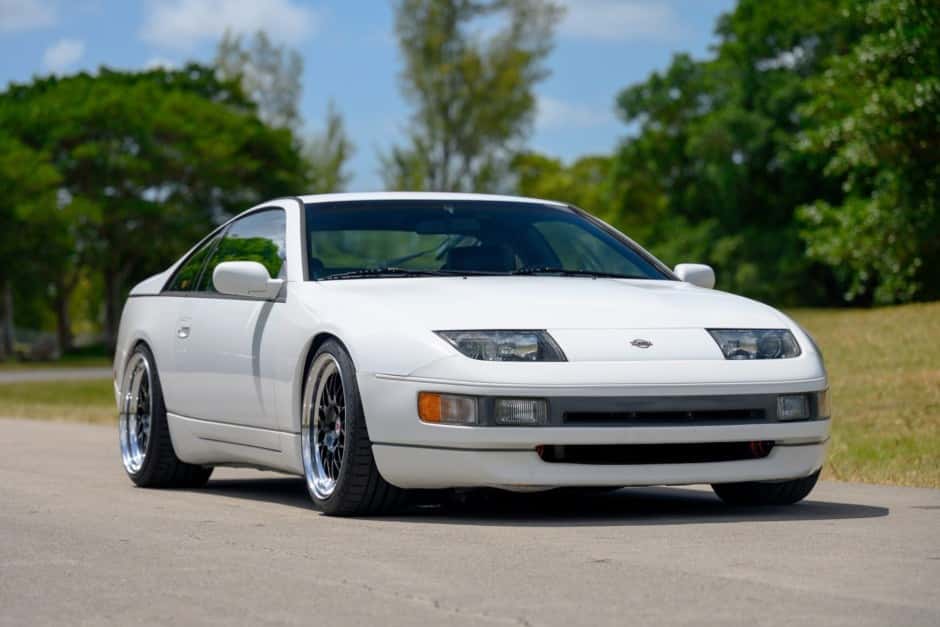 1993 Nissan Z32 300ZX sold for $15,000