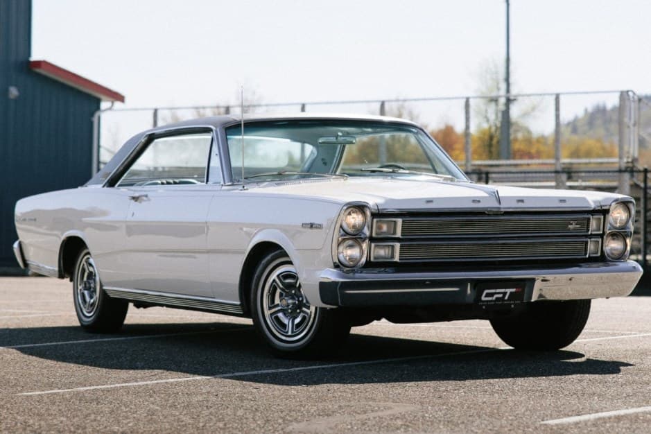 1966 Ford Galaxie sold for $30,500