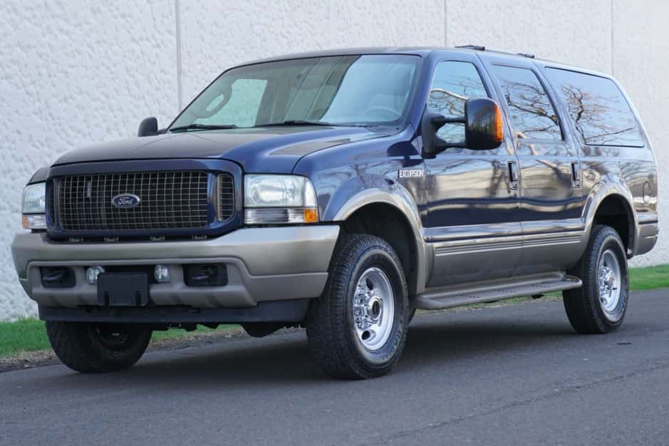 2004 Ford Excursion sold for $38,000