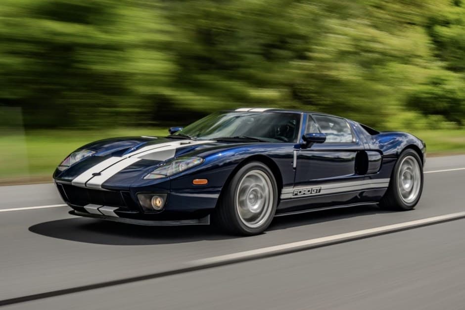 2005 Ford GT 1st Generation sold for $388,000