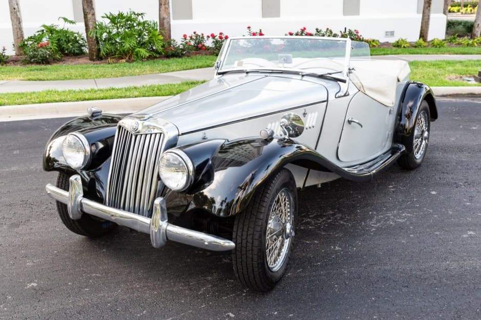 1954 MG TF sold for $17,000