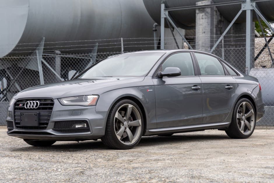 2014 Audi B8 S4 sold for $12,200