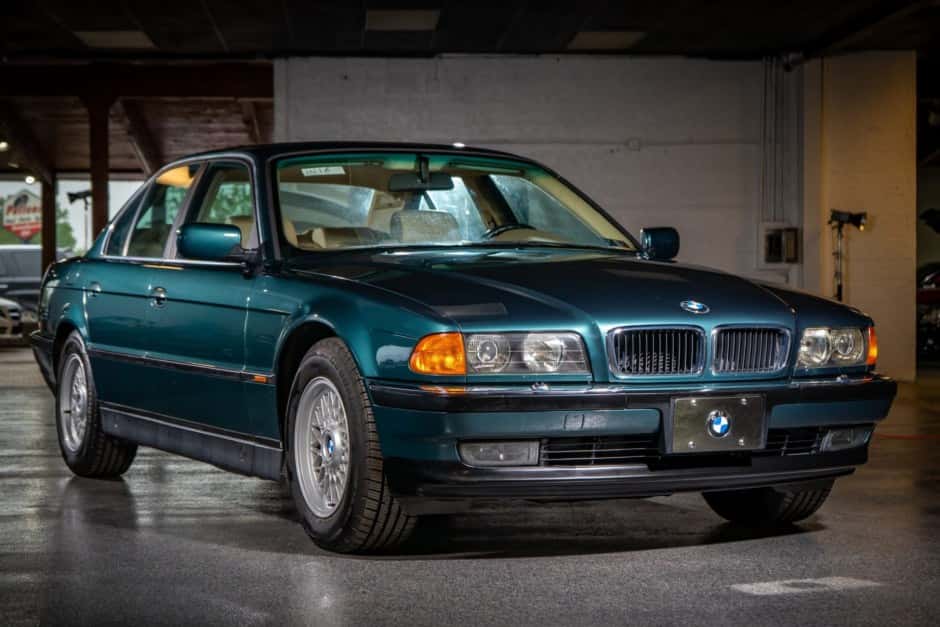 1995 BMW E38 7-Series sold for $13,000