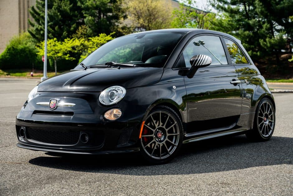 2017 Fiat 500 (2012-2019) sold for $19,253