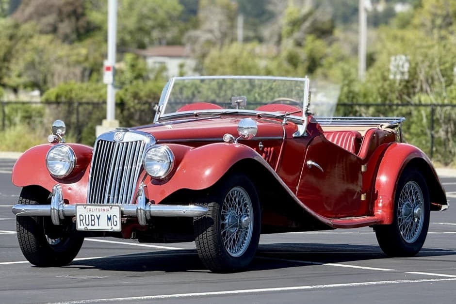 1954 MG TF sold for $8,100