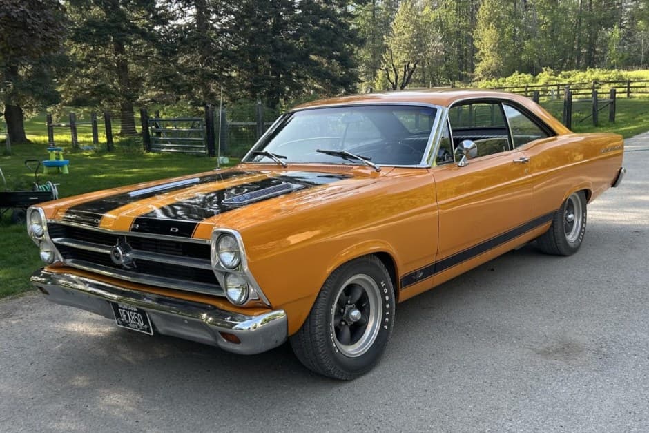 1966 Ford Fairlane sold for $16,500