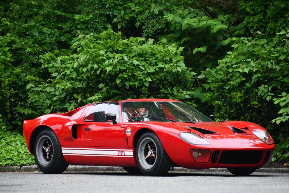 1981 Ford GT40 Replica sold for $300,000