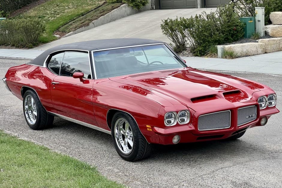 1971 Pontiac GTO sold for $31,500
