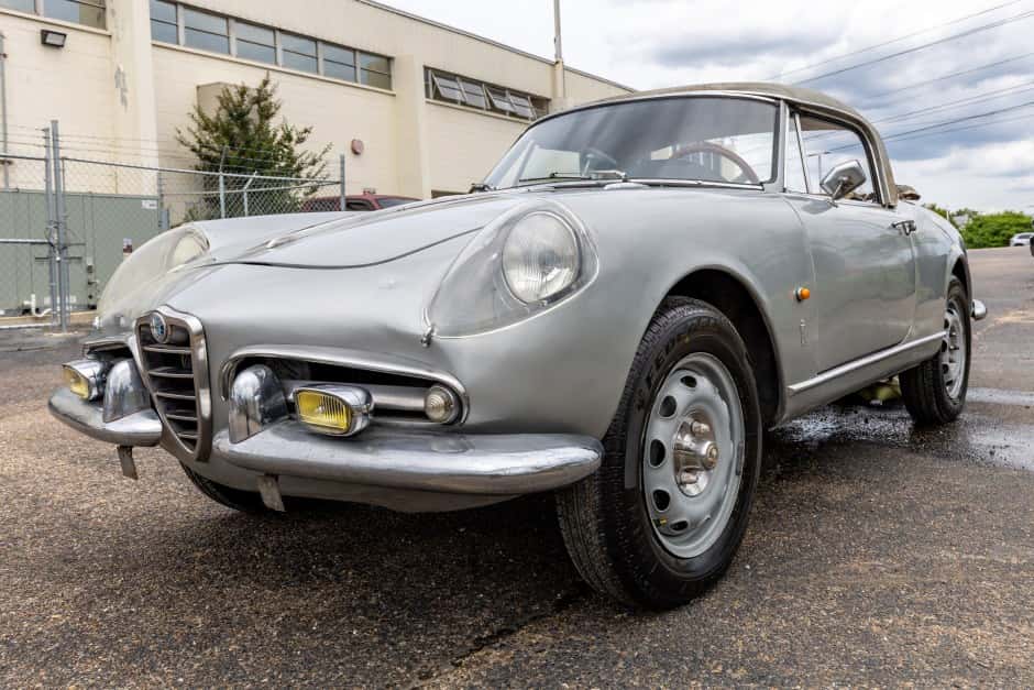 1962 Alfa Romeo 750/101 Series Giulietta & Giulia sold for $6,200