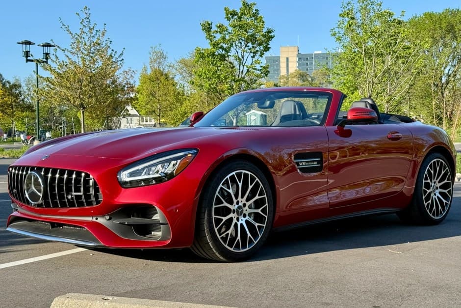 2020 Mercedes-Benz AMG GT sold for $75,500