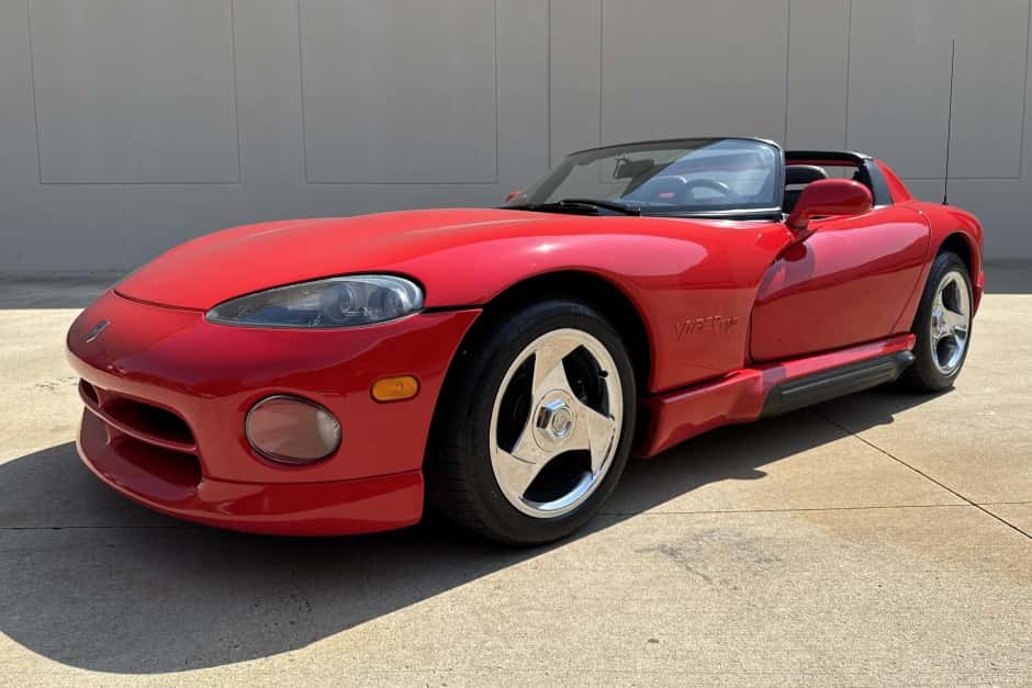 1993 Dodge Viper SR I (1992-1995) sold for $48,000