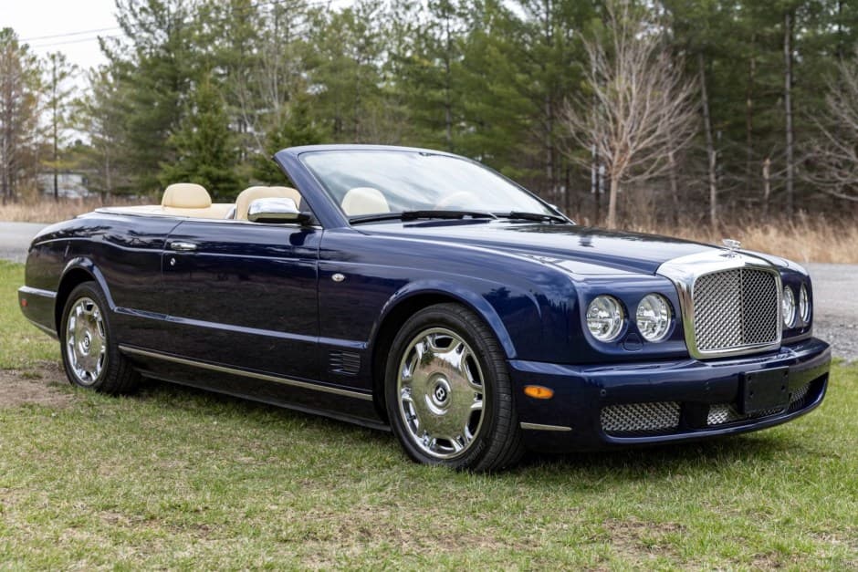 2008 Bentley Azure sold for $74,000