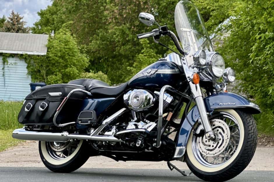 2003 Harley-Davidson Touring sold for $15,250