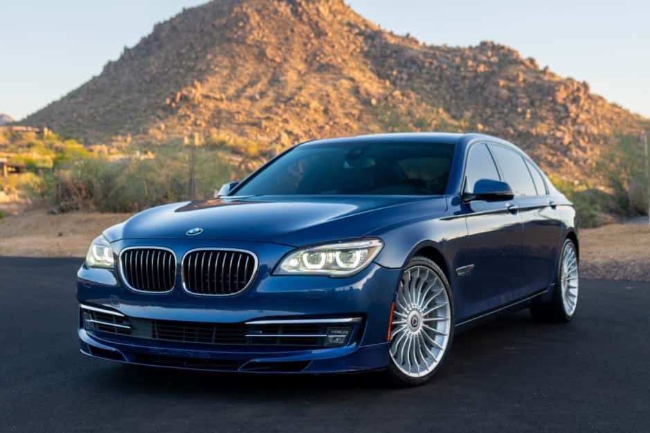 2013 BMW F01/F02 7-Series sold for $18,750