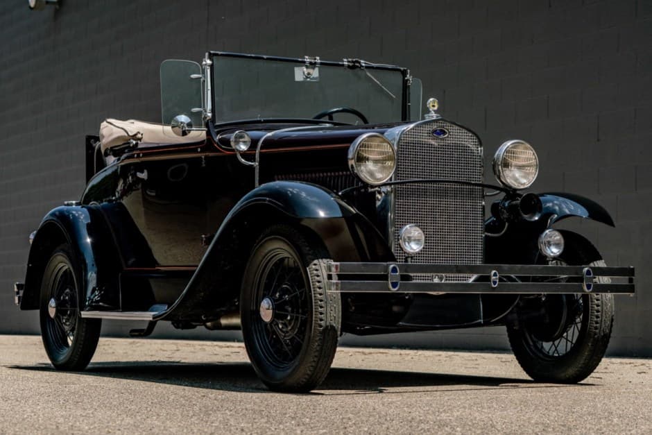 1930 Ford sold for $16,050