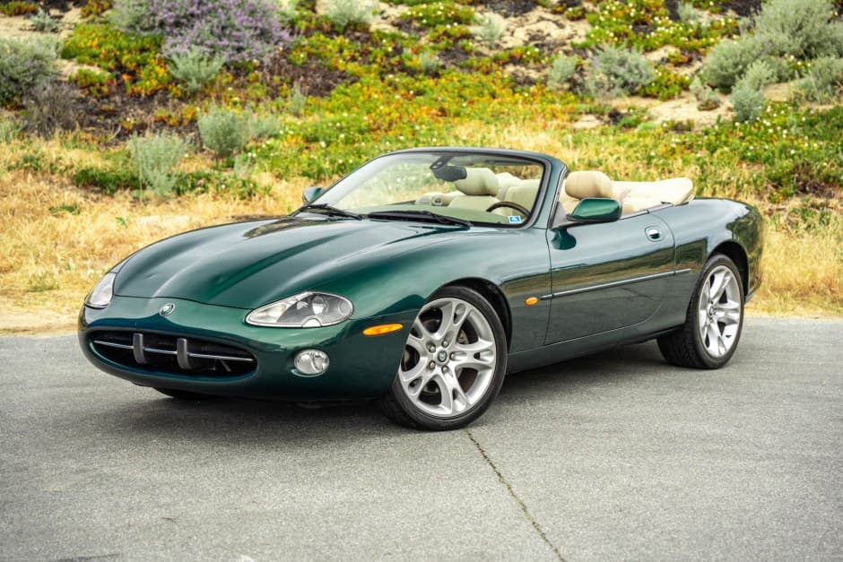 2003 Jaguar XK8 sold for $14,200