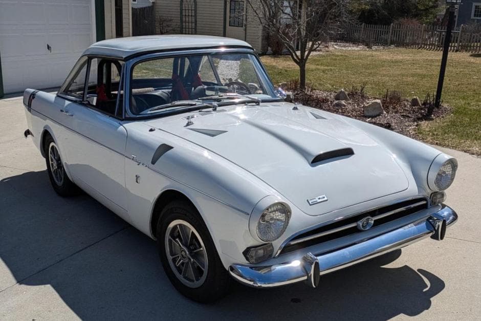 1966 Sunbeam Tiger sold for $40,500