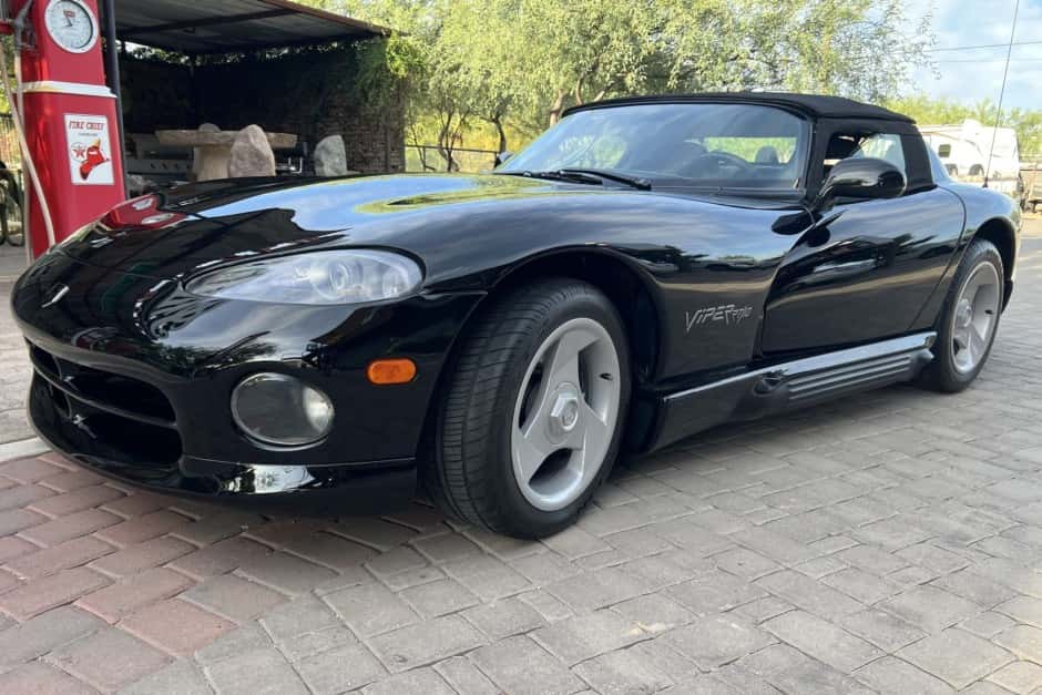 1993 Dodge Viper SR I (1992-1995) sold for $45,500